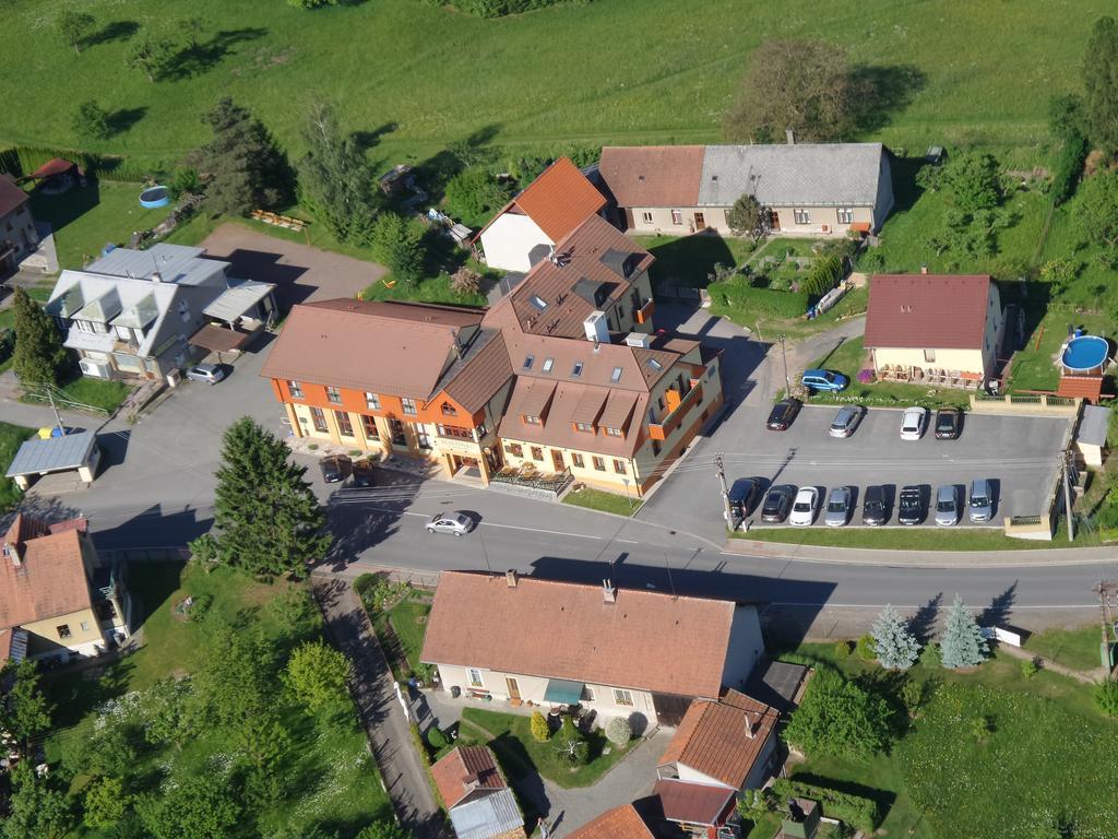 Hostinec U Hubalku Kostelec nad Orlicí 외부 사진